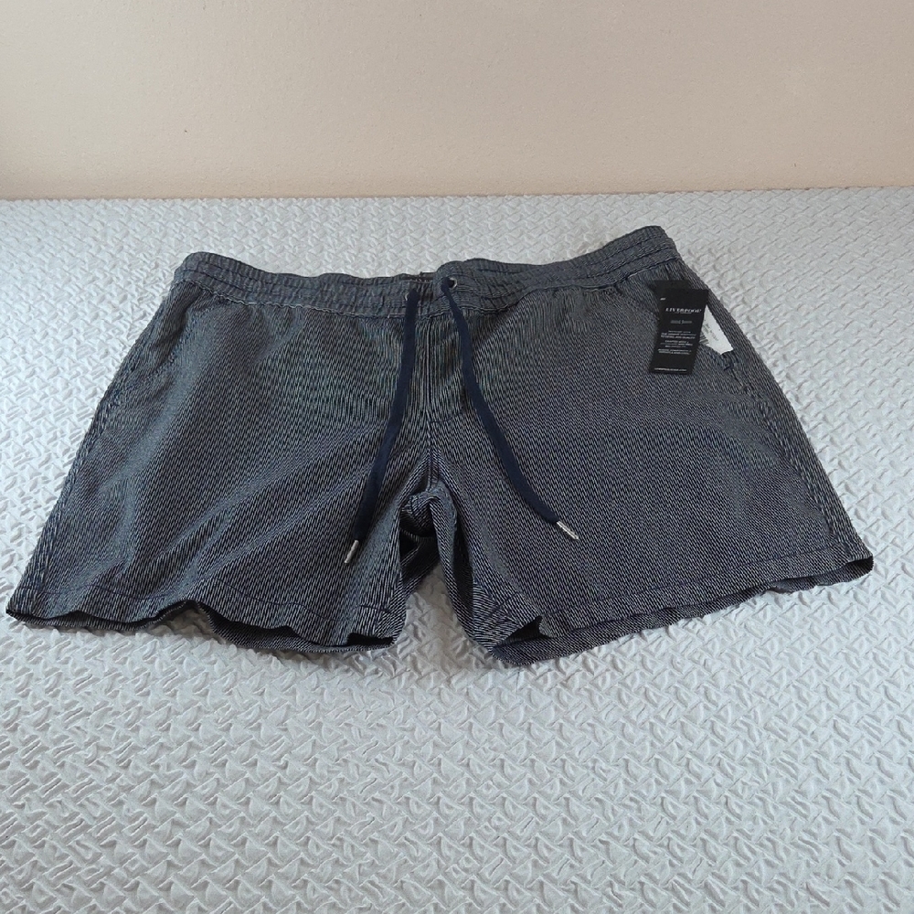 Liverpool Men's Draw String  Shorts . NWT. XXL Blue White
